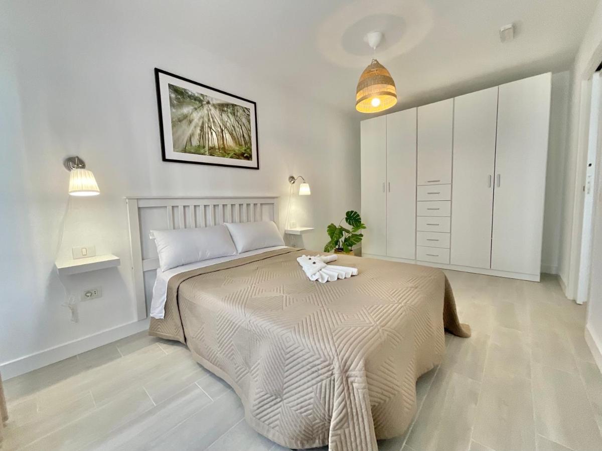 Oasis Brisa Marina Apartment Бахамар Екстериор снимка