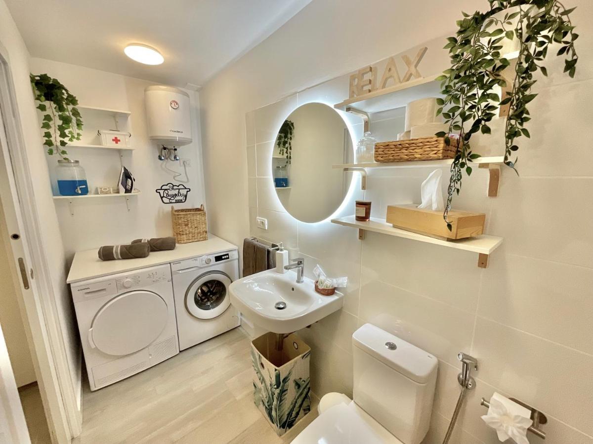 Oasis Brisa Marina Apartment Бахамар Екстериор снимка