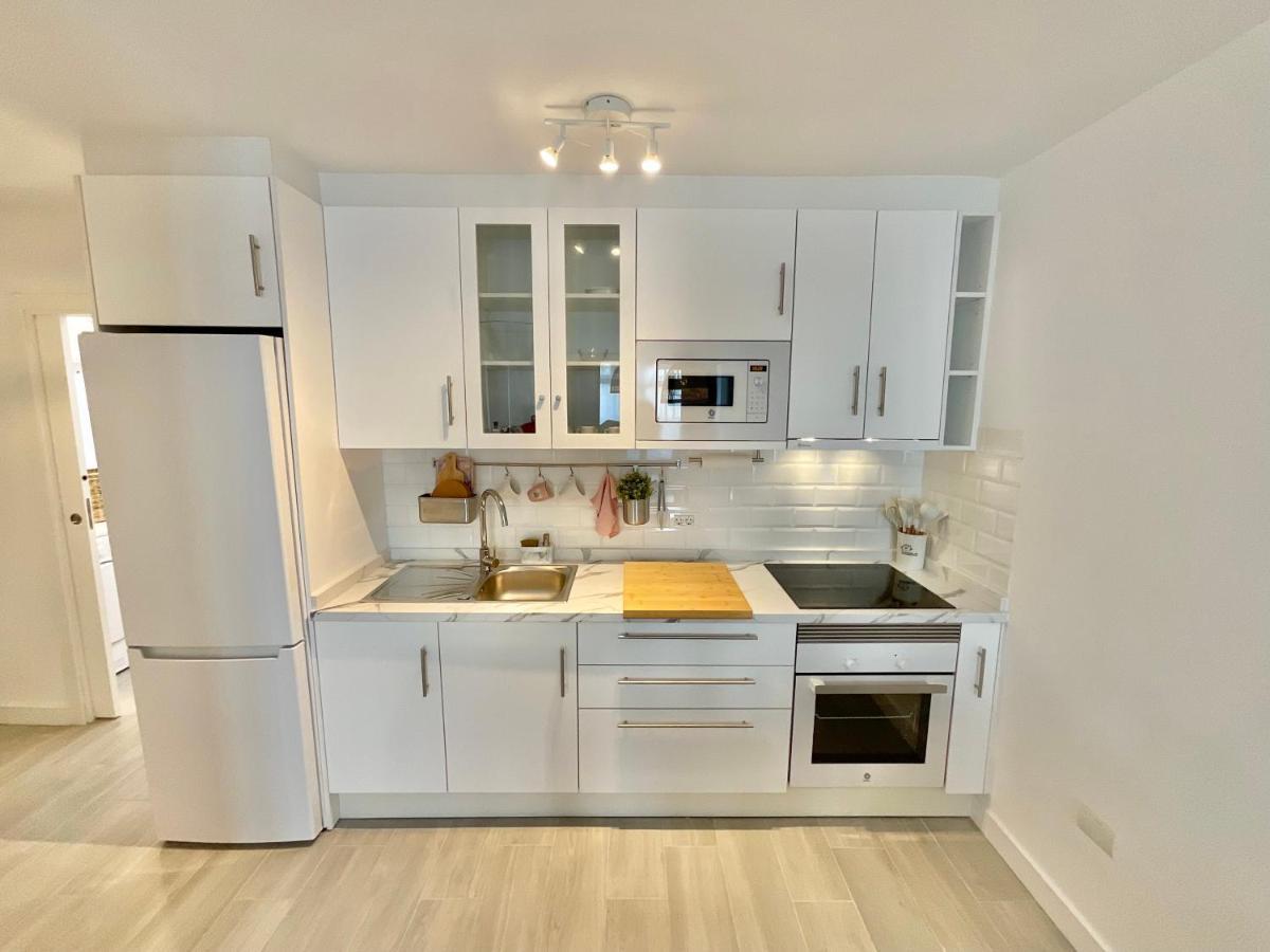 Oasis Brisa Marina Apartment Бахамар Екстериор снимка